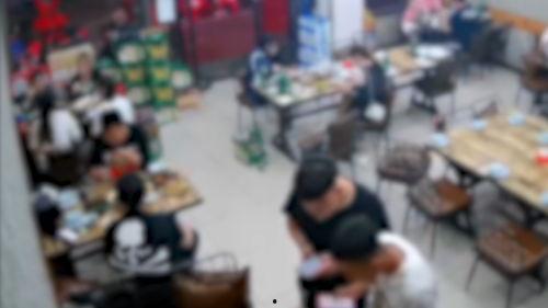 唐山打人爆料小伙视频最新,小伙挺身而出,勇敢揭露暴力真相 第1张 唐山打人爆料小伙视频最新,小伙挺身而出,勇敢揭露暴力真相 第1张