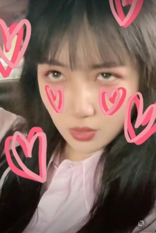 娱乐吃瓜酱贴纸在线观看,在线观看,轻松解锁娱乐圈新鲜事 第2张 娱乐吃瓜酱贴纸在线观看,在线观看,轻松解锁娱乐圈新鲜事 第2张